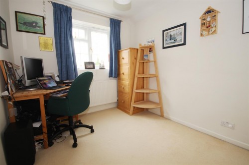 Broadwater Road, Twyford - Photo 11