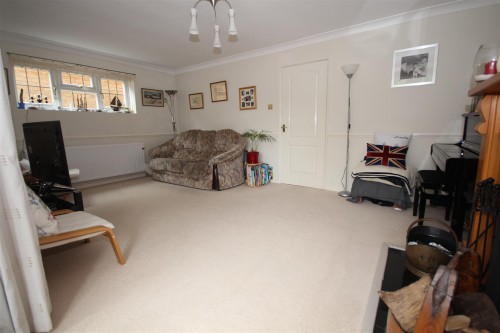 Broadwater Road, Twyford - Photo 6