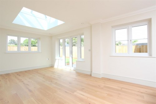 Strathmore Drive, Charvil, Reading - Photo 10