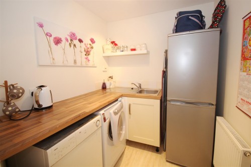 Colleton Drive, Reading - Photo 6