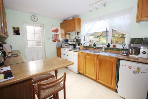 Strathmore Drive, Charvil, Reading - Photo 3