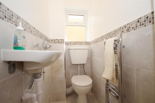 Wessex Gardens, Twyford, Reading - Photo 5