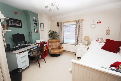 High Street, Twyford, Reading - Photo 12