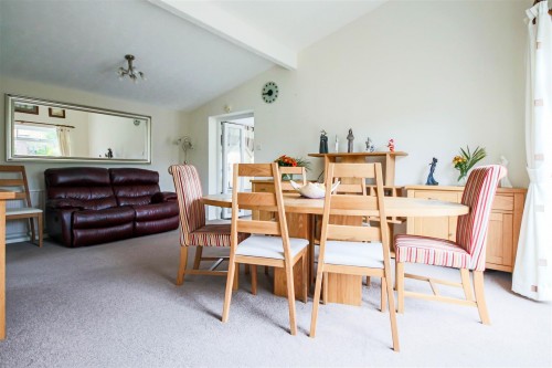 Hurst Park Road, Twyford, Reading - Photo 4