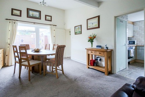 Hurst Park Road, Twyford, Reading - Photo 5