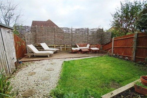 Saunders Close, Twyford, Reading - Photo 14