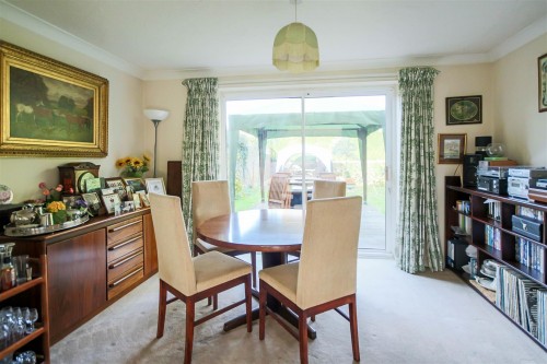 Thornbers Way, Charvil, Reading - Photo 3