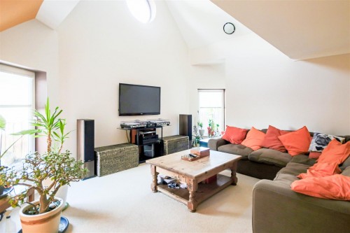 Pocket Place, Earley, Reading - Photo 4