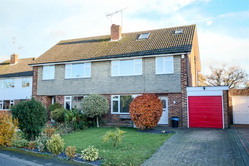 Springfield Park, Twyford, Reading - Photo 1