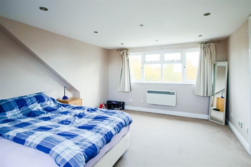 Springfield Park, Twyford, Reading - Photo 17