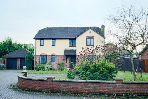 Yewhurst Close, Twyford, Reading - Photo 1