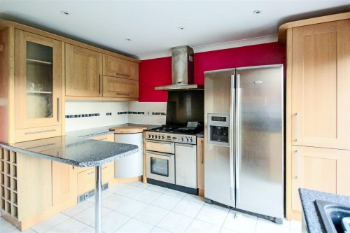 Yewhurst Close, Twyford, Reading - Photo 6