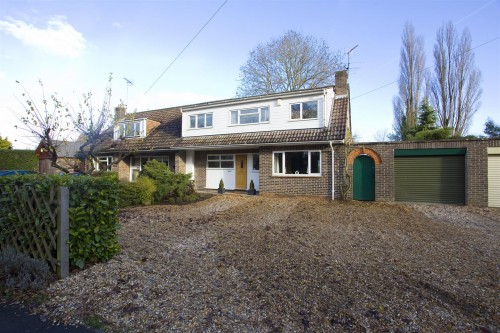 Lodge Road, Whistley Green, Reading - Photo 1