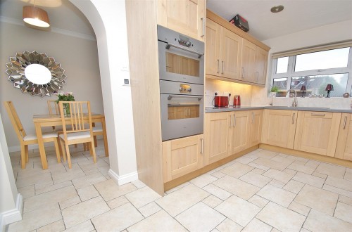 Harrington Close, Bitton, Bristol - Photo 5