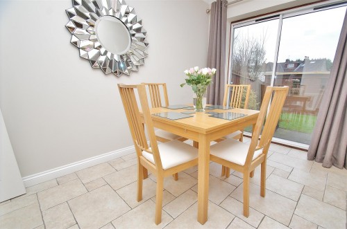 Harrington Close, Bitton, Bristol - Photo 6